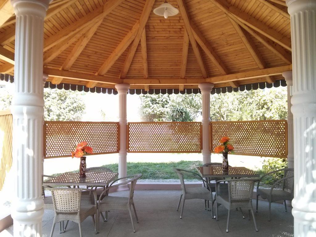 Villa Palma Guesthouse โมสตาร์ ภายนอก รูปภาพ